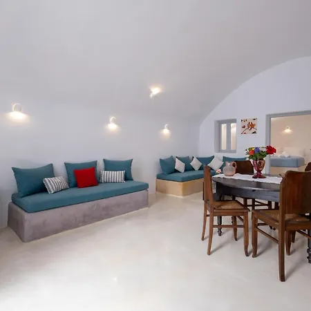 Labyrinth Traditional Βίλα *